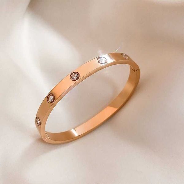 designer bracelet love bangle jewelry titanium steel female ins fashion design trendy red rose gold simple hand decoration wind wide version, Black
designer bracelet love bangle jewelry titanium steel female ins fashion design trendy red rose gold simple hand decoration wind wide version, Black