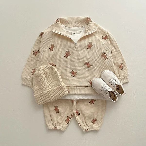 clothing sets setelan pakaian kartun bayi balita laki laki perempuan kaus celana lengan panjang 2 potong baju beruang lucu untuk anak anak 2, White
clothing sets setelan pakaian kartun bayi balita laki laki perempuan kaus celana lengan panjang 2 potong baju beruang lucu untuk anak anak 2, White