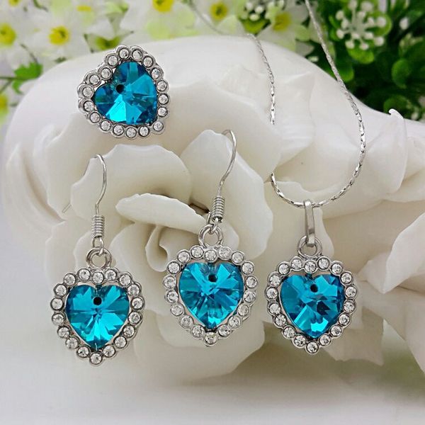 wholesale heart of the sea pendant necklace ear studs ring jewelry suit inlaid zircon rhinestone twinkle decorate adjeustable length necklac, Silver
wholesale heart of the sea pendant necklace ear studs ring jewelry suit inlaid zircon rhinestone twinkle decorate adjeustable length necklac, Silver