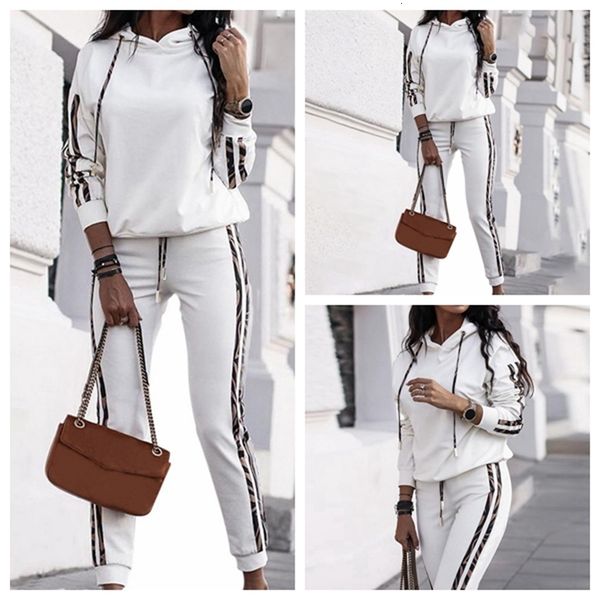 women's two piece pants fall women's fashion 2-piece track and field wear long sleeve panel work rousers jogging set 230329, White
women's two piece pants fall women's fashion 2-piece track and field wear long sleeve panel work rousers jogging set 230329, White