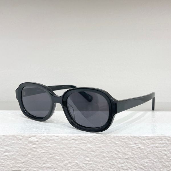 sunglasses for women summer 18w designers style anti-ultraviolet retro plate oval full frame glasses random box, White;black
sunglasses for women summer 18w designers style anti-ultraviolet retro plate oval full frame glasses random box, White;black