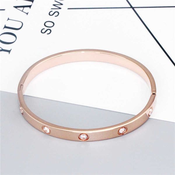 designer bracelet love bangle jewelry fashion diamond inlaid buckle rose gold titanium steel bracelet in vacuum, Black
designer bracelet love bangle jewelry fashion diamond inlaid buckle rose gold titanium steel bracelet in vacuum, Black