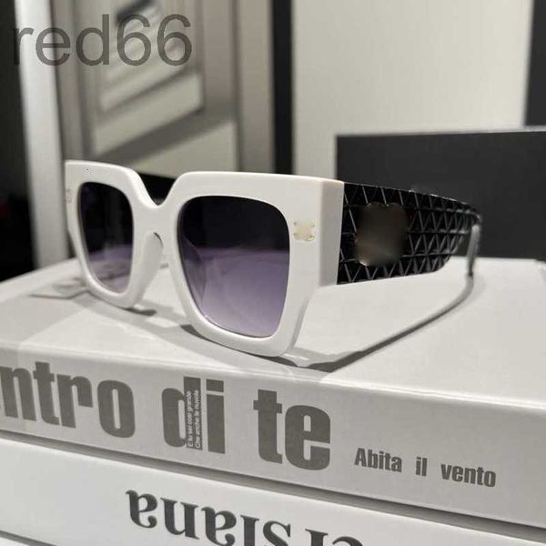 sunglasses designer new fashion gradient uv resistant universal mesh street shooting trend for men and women uesj, White;black
sunglasses designer new fashion gradient uv resistant universal mesh street shooting trend for men and women uesj, White;black