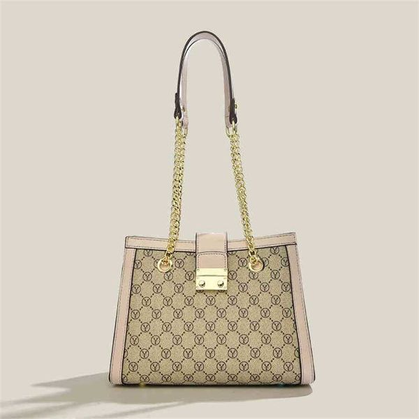 2023 designer bag 2023 new women's contrast color chain fashion temperament gantong qintuote single shoulder letter bag
2023 designer bag 2023 new women's contrast color chain fashion temperament gantong qintuote single shoulder letter bag