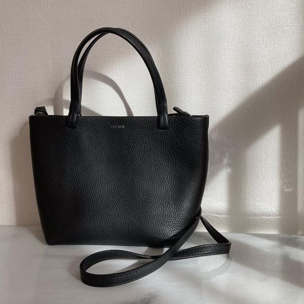 evening bags trumpet tote lcu fashionable commuting the contracted cowhide row single shoulder bag 230329
evening bags trumpet tote lcu fashionable commuting the contracted cowhide row single shoulder bag 230329