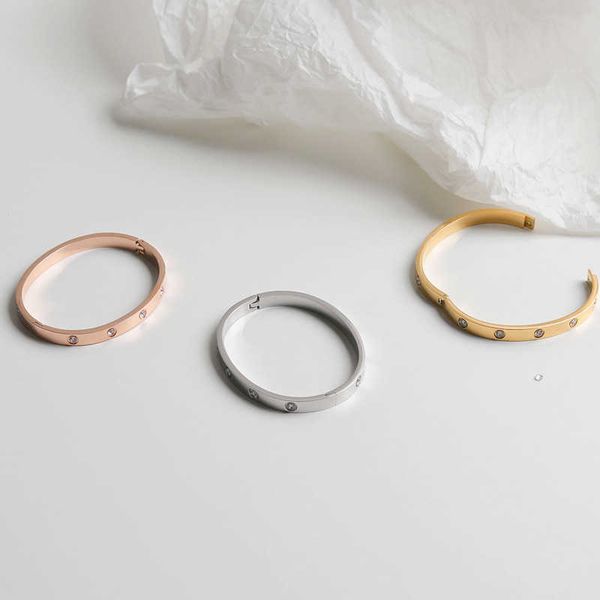 designer bracelet carti jewelry bangle fashion light luxury simple ins minority indifference titanium steel bracelet female personality red, Black
designer bracelet carti jewelry bangle fashion light luxury simple ins minority indifference titanium steel bracelet female personality red, Black