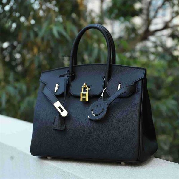 designers handbags birkin designer herms first layer cowhide large bag womens 2022 new leather capacity handbag temperament lychee pat ayw i
designers handbags birkin designer herms first layer cowhide large bag womens 2022 new leather capacity handbag temperament lychee pat ayw i