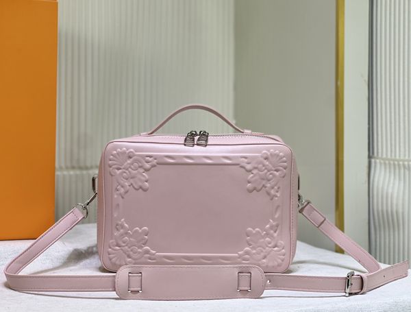 2023 fashion designer crossbody bag luxury handbags mens womens leather shoulder bags embossed flower letter catwalk show cross body make-up
2023 fashion designer crossbody bag luxury handbags mens womens leather shoulder bags embossed flower letter catwalk show cross body make-up