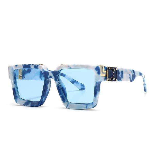 sunglasses autumn and winter retro model catwalk cloud print modern blue sky white clouds women262q, White;black
sunglasses autumn and winter retro model catwalk cloud print modern blue sky white clouds women262q, White;black