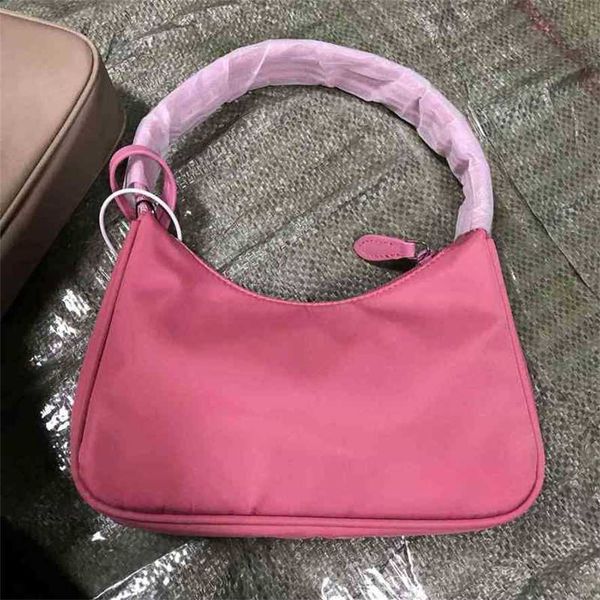 2023 designer bag luggage hobo armpit nylon vintage portable one shoulder mi pzcd bags
2023 designer bag luggage hobo armpit nylon vintage portable one shoulder mi pzcd bags