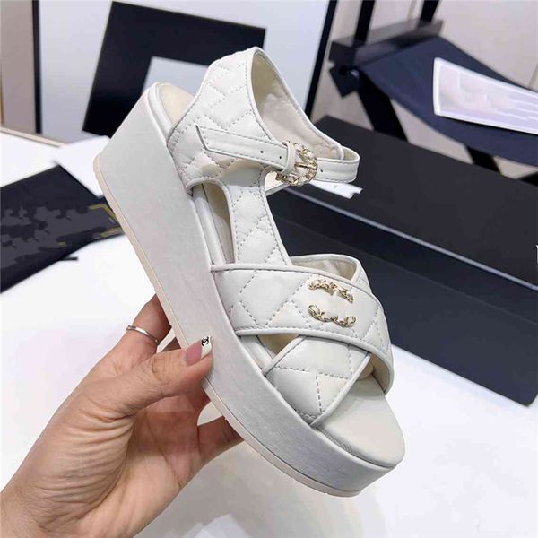 luxury design sandals 2023 fashion channel women summer high heels leather cross lace up student casual slippers 010-03, Black
luxury design sandals 2023 fashion channel women summer high heels leather cross lace up student casual slippers 010-03, Black