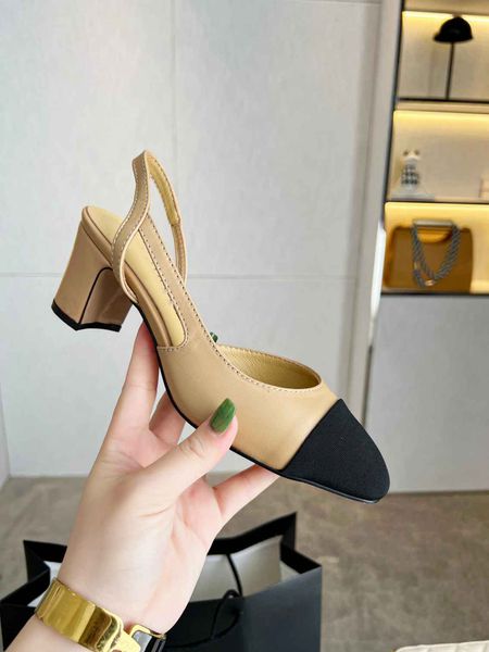 luxury women's high heels designer party prom shoes women's fashion sandals wedding channel shoes x1051, Black
luxury women's high heels designer party prom shoes women's fashion sandals wedding channel shoes x1051, Black