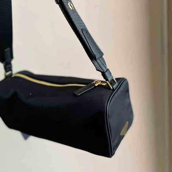pbag triangle evening bags shoulder vintage designer round women motorcycle cool crossbody square sports popular bucket 220809
pbag triangle evening bags shoulder vintage designer round women motorcycle cool crossbody square sports popular bucket 220809
