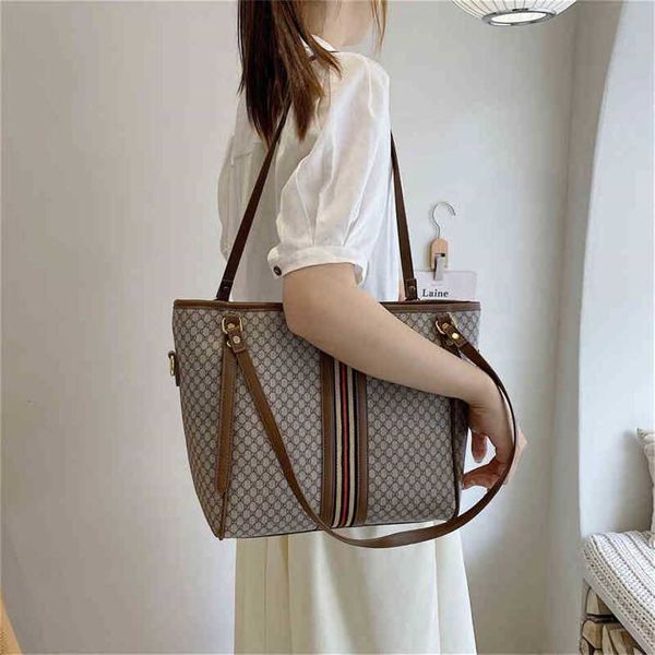 2023 designer bag handbag bags female summer net red tote high-capacity commuter versatile one messenger
2023 designer bag handbag bags female summer net red tote high-capacity commuter versatile one messenger