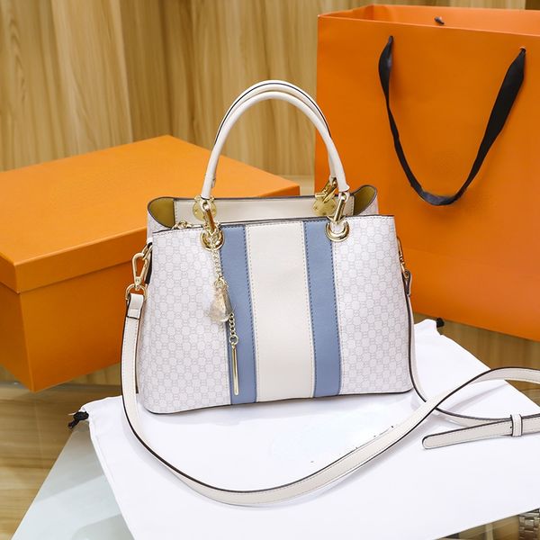 bag women's large portable bucket bag tote bag commuting bag new style printed one-shoulder diagonal bag
bag women's large portable bucket bag tote bag commuting bag new style printed one-shoulder diagonal bag