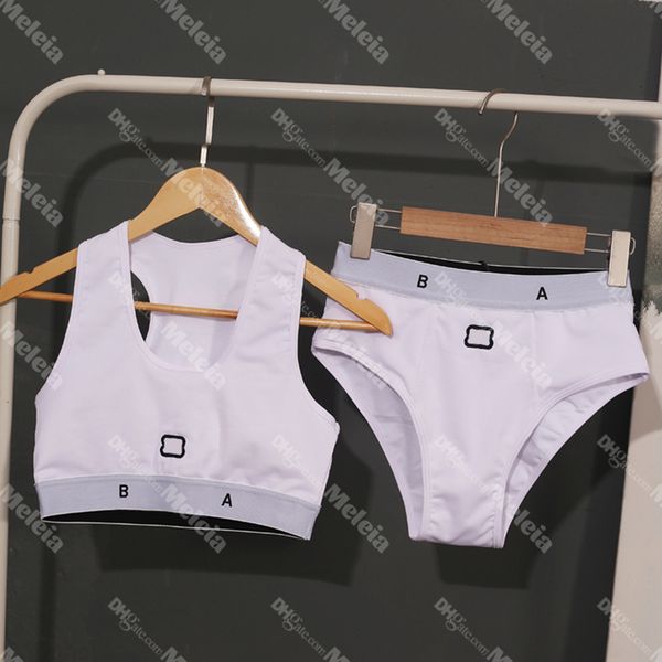 2 colors women sport swimwear letter embroidered fitness bra beach shorts set designer swimsuits vacation outdoor beach clothing, Black
2 colors women sport swimwear letter embroidered fitness bra beach shorts set designer swimsuits vacation outdoor beach clothing, Black
