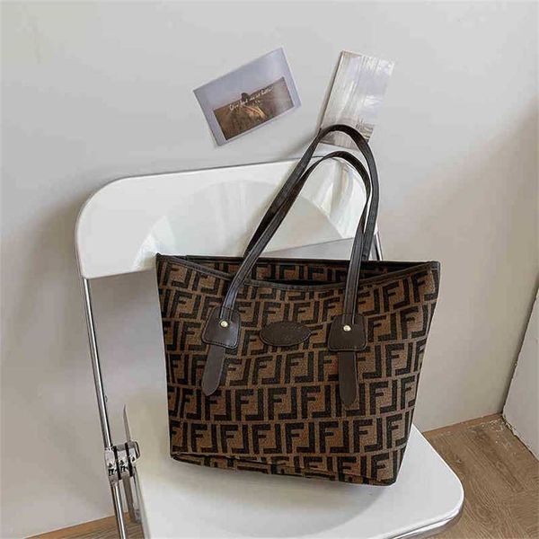 2023 designer bag luggage large capacity bag texture tote bag one shoulder canvas ssaew bags, Black;red
2023 designer bag luggage large capacity bag texture tote bag one shoulder canvas ssaew bags, Black;red