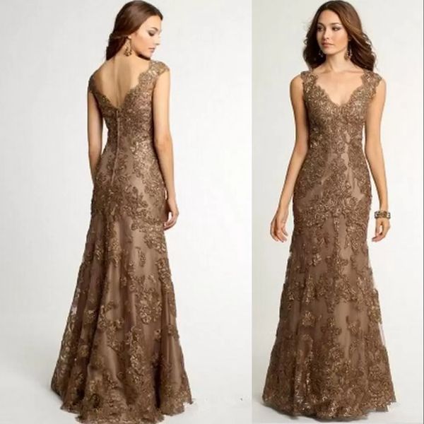 elegant lace long mother of the bride dresses v-neck sleeveless brown appliqued beaded mermaid wedding party gowns for women groom mom prom, Black;red 
elegant lace long mother of the bride dresses v-neck sleeveless brown appliqued beaded mermaid wedding party gowns for women groom mom prom, Black;red