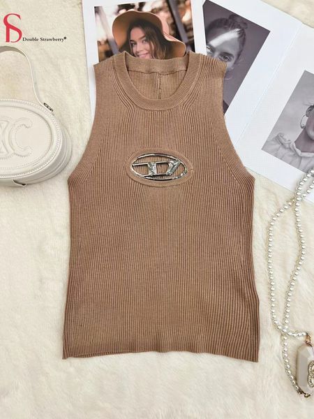 womens tanks camis spring and summer d word metal hollow out fashion chest hollowout knit 230329, White
womens tanks camis spring and summer d word metal hollow out fashion chest hollowout knit 230329, White