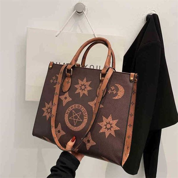 designer bag fan yangqi one shoulder tote women's 2023 autumn new leisure fashion messenger bag
designer bag fan yangqi one shoulder tote women's 2023 autumn new leisure fashion messenger bag