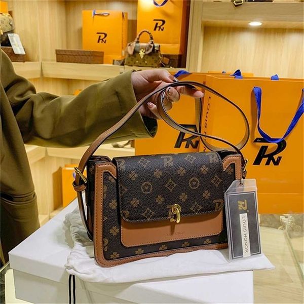 2023 designer bag handbag glory autumn and winter briefcase single messenger women's
2023 designer bag handbag glory autumn and winter briefcase single messenger women's