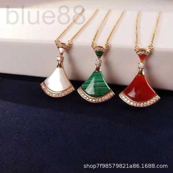 chain designer high version pure silver double-layer fan-shaped white fritillaria red chalcedony peacock green necklace small skirt pendant, Black
chain designer high version pure silver double-layer fan-shaped white fritillaria red chalcedony peacock green necklace small skirt pendant, Black