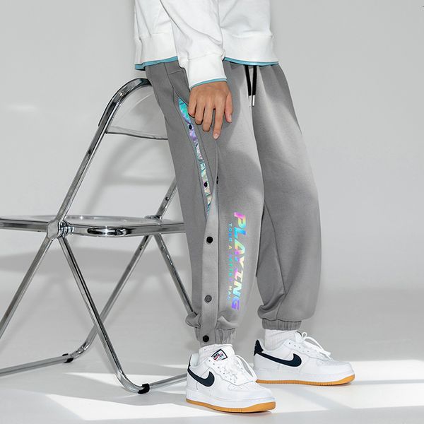 mens pants spring and summer style guard brand breasted dazzle color reflective printing casual 230328, Black
mens pants spring and summer style guard brand breasted dazzle color reflective printing casual 230328, Black