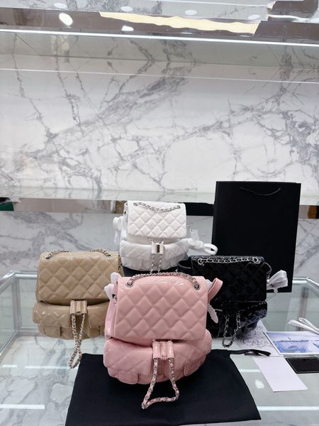 luxury backpack crossbody bag designer women's bag fashion tote bag patent leather soft lambskin large capacity purse chain high-qualit
luxury backpack crossbody bag designer women's bag fashion tote bag patent leather soft lambskin large capacity purse chain high-qualit