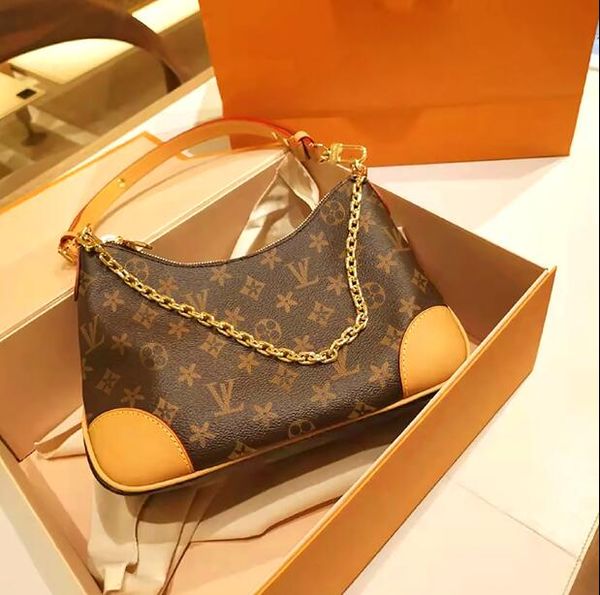 vintage oxhorn bag underarm chain bag single shoulder crossbody women's bag 2023 new shoulder bag clutch handbag luxury brand designer
vintage oxhorn bag underarm chain bag single shoulder crossbody women's bag 2023 new shoulder bag clutch handbag luxury brand designer