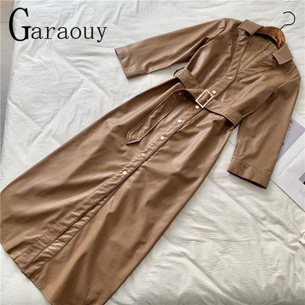 dresses garaouy 2022 women faux leather dress with belt office lady elegant lapel metal button up shirt midi dress bodycon robe mujer, Black;gray
dresses garaouy 2022 women faux leather dress with belt office lady elegant lapel metal button up shirt midi dress bodycon robe mujer, Black;gray