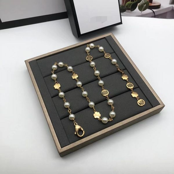classic flower necklace women designer jewelry golden chain necklace for womens luxury letters jewelrys with pearl necklaces party gn-050, Silver
classic flower necklace women designer jewelry golden chain necklace for womens luxury letters jewelrys with pearl necklaces party gn-050, Silver