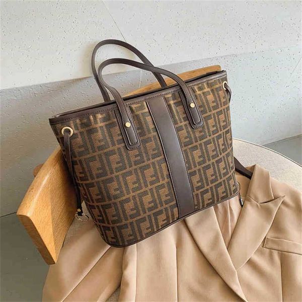 2023 designer bag handbag capacity old flower single travel hand solid color soft face bag77sd
2023 designer bag handbag capacity old flower single travel hand solid color soft face bag77sd