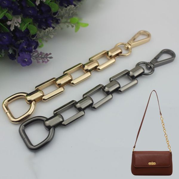 bag parts accessories tas rantai ekstensi tangan aksesori pegangan tali selempang bahu dompet pengganti diy dekorasi jimat 230329, Black
bag parts accessories tas rantai ekstensi tangan aksesori pegangan tali selempang bahu dompet pengganti diy dekorasi jimat 230329, Black