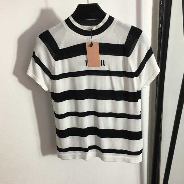 23ss tee knits t-shirt designer clothes women round neck logo letter color matching striped short sleeve knitted shirt t-shirt women clothe, White
23ss tee knits t-shirt designer clothes women round neck logo letter color matching striped short sleeve knitted shirt t-shirt women clothe, White