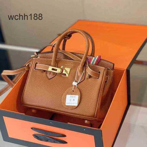 2023 tote shoulder woman designer bags bag lychee birkins handbag leather strap classic cute mini crossbody 20cm handbags ndhl
2023 tote shoulder woman designer bags bag lychee birkins handbag leather strap classic cute mini crossbody 20cm handbags ndhl