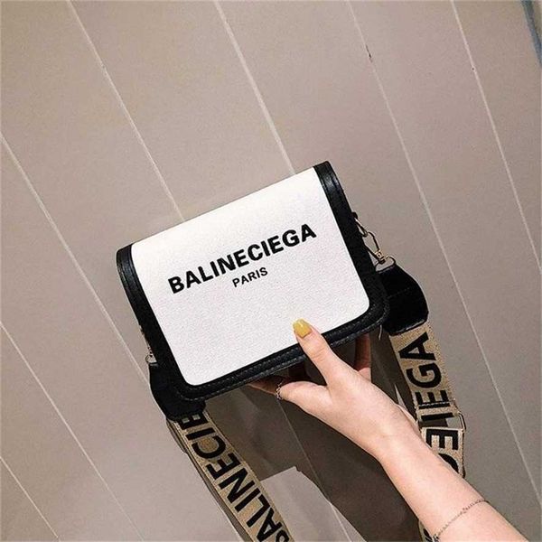 2023 designer bag one shoulder diagonal straddle women's square ins super fire fairy small new trendy korean fashion bouncing bag
2023 designer bag one shoulder diagonal straddle women's square ins super fire fairy small new trendy korean fashion bouncing bag