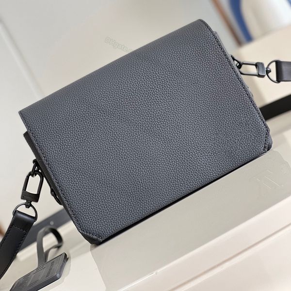 mens messenger bag sports outdoor office bag flap shoulder crossbody handbag aerogramn letter paper genuine leather magnetic buckle closure
mens messenger bag sports outdoor office bag flap shoulder crossbody handbag aerogramn letter paper genuine leather magnetic buckle closure