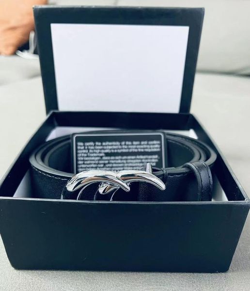 2023 fashion big buckle genuine leather belt box designer men women mens belts with box aaaaa18, Black;brown
2023 fashion big buckle genuine leather belt box designer men women mens belts with box aaaaa18, Black;brown