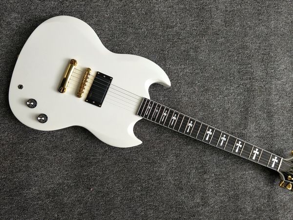 white sg electric guitar gold hardware ebony fretboard white glossy finish good one pickups guitar,delivery
white sg electric guitar gold hardware ebony fretboard white glossy finish good one pickups guitar,delivery