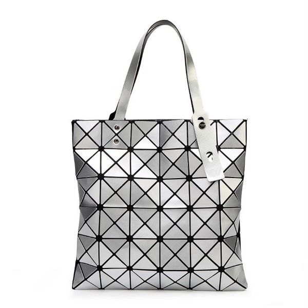 2021 new fashion women's bag sequin geometric lingge trend one shoulder portable japanese laser343e, Black;red
2021 new fashion women's bag sequin geometric lingge trend one shoulder portable japanese laser343e, Black;red