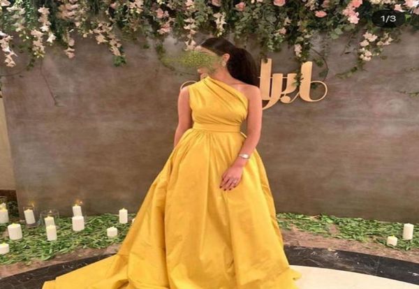 new arrival one shoulder long evening dresses robe de soiree dubai formal dress party vestidos elegantes formal prom dress celebri6538074, Black;red
new arrival one shoulder long evening dresses robe de soiree dubai formal dress party vestidos elegantes formal prom dress celebri6538074, Black;red