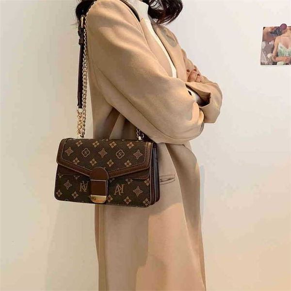 designer bag premium french niche light underarm women's new fashion versatile one shoulder messenger bag
designer bag premium french niche light underarm women's new fashion versatile one shoulder messenger bag