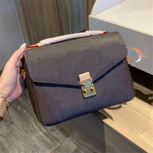 crossbody designer bag envelope purse brown canvas gold hardware shoulder bags wallet lady fashion practical flap luxurys hangbags
crossbody designer bag envelope purse brown canvas gold hardware shoulder bags wallet lady fashion practical flap luxurys hangbags