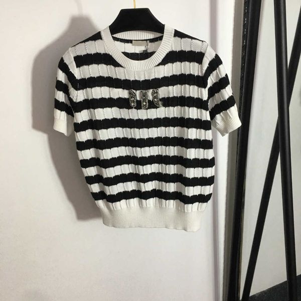 23ss knits t-shirt designer clothes women chest logo nailed beaded letter color matching striped sweater short sleeve t-shirt women clothes, White
23ss knits t-shirt designer clothes women chest logo nailed beaded letter color matching striped sweater short sleeve t-shirt women clothes, White