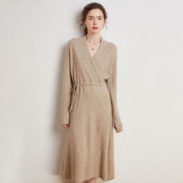 casual dresses high-grade 100% cashmere sweater knit dress winter/autumn women v-neck knitwear female dresses long style pullover girl cloth, Black;gray
casual dresses high-grade 100% cashmere sweater knit dress winter/autumn women v-neck knitwear female dresses long style pullover girl cloth, Black;gray
