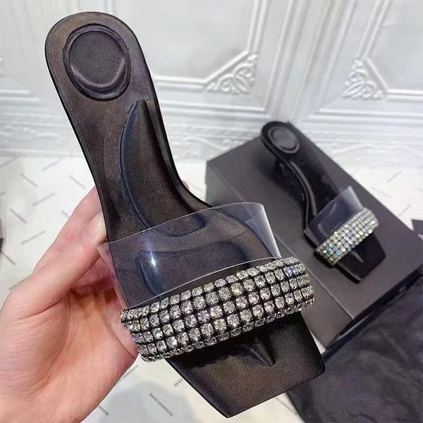 2023 mslides sandals woman heels sandal heel sandal flat designer women heely shoe heeled shoes heeleds slide genuine leather rubber flats d, Black 
2023 mslides sandals woman heels sandal heel sandal flat designer women heely shoe heeled shoes heeleds slide genuine leather rubber flats d, Black