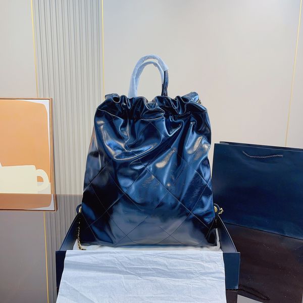 designer bag women's handbag classic crossbody bag star same model large capacity shopping bag fashion garbage bag high-quality hardwar
designer bag women's handbag classic crossbody bag star same model large capacity shopping bag fashion garbage bag high-quality hardwar
