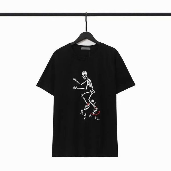 men t shirt 2023 summer mcqueen mens womens designers t-shirts tees fashion man casual chest letter shirt luxurys clothing street shorts g2, White;black
men t shirt 2023 summer mcqueen mens womens designers t-shirts tees fashion man casual chest letter shirt luxurys clothing street shorts g2, White;black