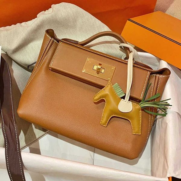 handbag designer herms2424 bags 2023 new 2424 dumplings baotou layer cowhide wing bag mini kelys bag cross shoulder handbag
handbag designer herms2424 bags 2023 new 2424 dumplings baotou layer cowhide wing bag mini kelys bag cross shoulder handbag