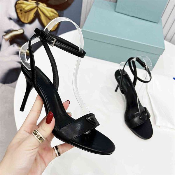 fashion sandals luxury design 2023 pradity women high heel leather letter logo wedding party casual slippers 03-01, Black
fashion sandals luxury design 2023 pradity women high heel leather letter logo wedding party casual slippers 03-01, Black